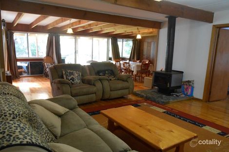 Property photo of 49 Beach Parade Sandy Point VIC 3959