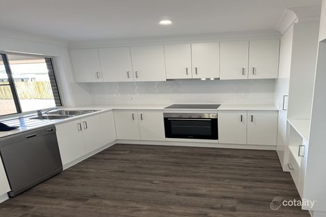 Property photo of 37 Abbeyfeale Circuit Meringandan West QLD 4352