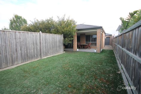 Property photo of 24 Breenview Place Doreen VIC 3754