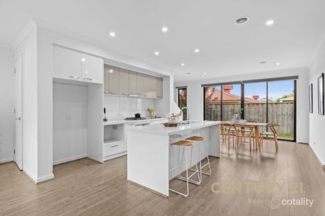 Property photo of 70 Quarter Circuit Springvale VIC 3171