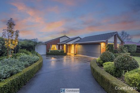 Property photo of 23 Outlook Drive Drouin VIC 3818