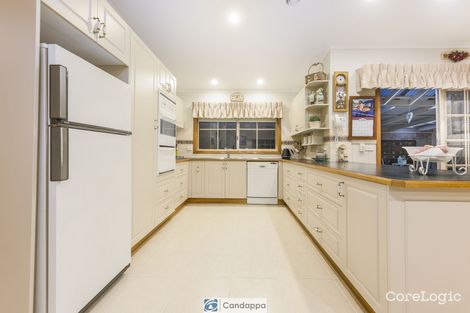 Property photo of 23 Outlook Drive Drouin VIC 3818