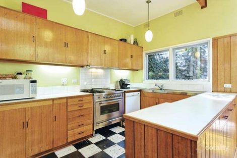 Property photo of 146 The Boulevard Aberfeldie VIC 3040