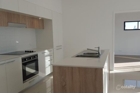 Property photo of 702/9 Hooker Boulevard Broadbeach QLD 4218