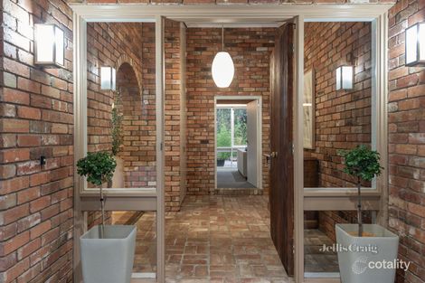 Property photo of 19 Rosehill Road Lower Plenty VIC 3093