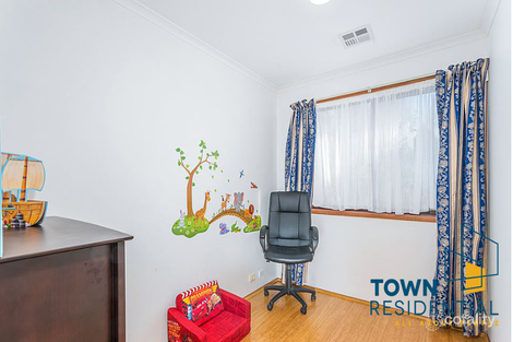 Property photo of 24 Mainwaring Rich Circuit Palmerston ACT 2913