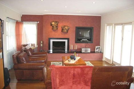 1 Howard Ave, Ormond, VIC 3204