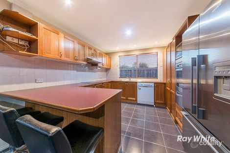Property photo of 8 Broadleaf Way Cranbourne VIC 3977