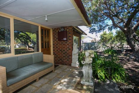 Property photo of 38 Bromley Road Hilton WA 6163