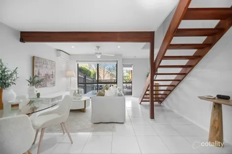 Property photo of 8/21 Chatswood Road Daisy Hill QLD 4127