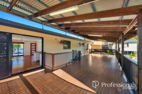 Property photo of 6 Langura Crescent Ferny Hills QLD 4055