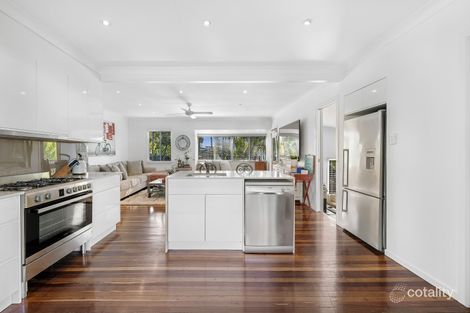 Property photo of 8 Lind Avenue Southport QLD 4215