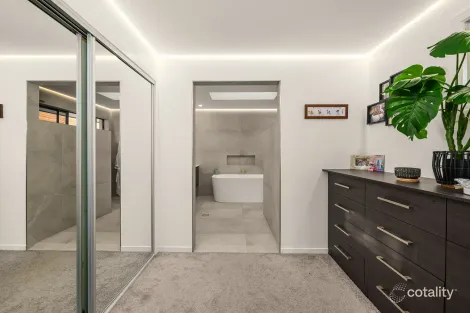 Property photo of 84 Companion Way Tweed Heads NSW 2485