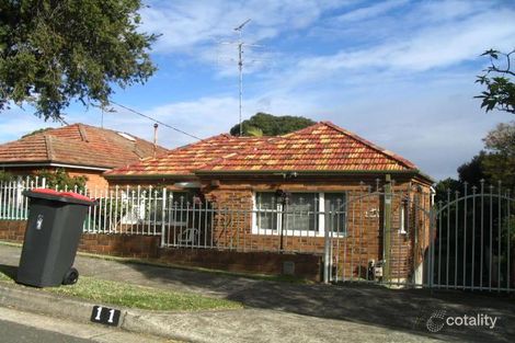 11 Kuroki St, Penshurst, NSW 2222