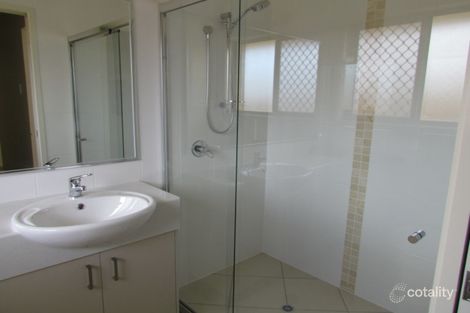 16 Seagull Bvd, Kirkwood, QLD 4680