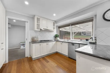 Property photo of 28 Mabel Crescent Mount Macedon VIC 3441