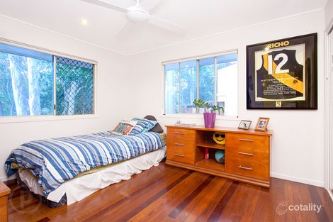 Property photo of 77 Twilight Street Kenmore QLD 4069