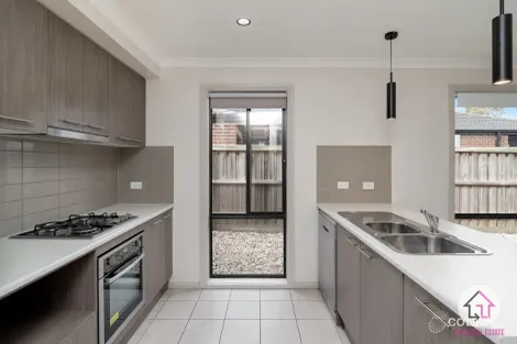 Property photo of 3 Cascade Avenue Wallan VIC 3756