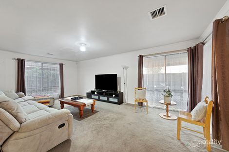 Property photo of 60 Miralie Way Cranbourne West VIC 3977
