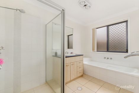 Property photo of 34 Diamond Avenue Kallangur QLD 4503