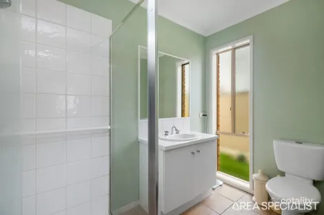 Property photo of 3 Trixia Place Leopold VIC 3224