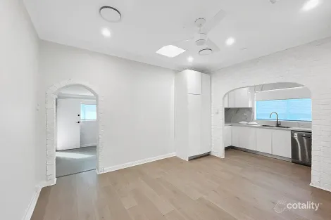 33 Wanda St, Merrylands West, NSW 2160