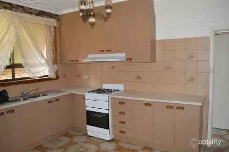 Property photo of 2 Dorothy Street Fawkner VIC 3060