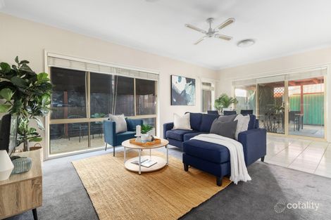 Property photo of 10 Poppy Place Carrum Downs VIC 3201