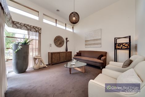 Property photo of 8 Red Maple Drive Cranbourne West VIC 3977