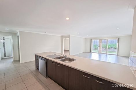 Property photo of 19 Oliver Place Ormeau QLD 4208