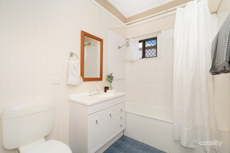 Property photo of 10 Cross Street Mitchelton QLD 4053