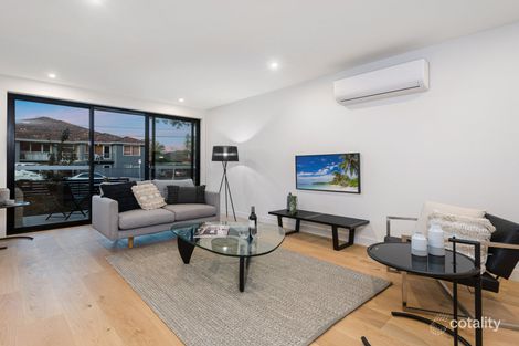 Property photo of 2/253 Neerim Road Carnegie VIC 3163