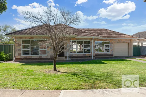 Property photo of 10 Coral Sea Road Fulham SA 5024