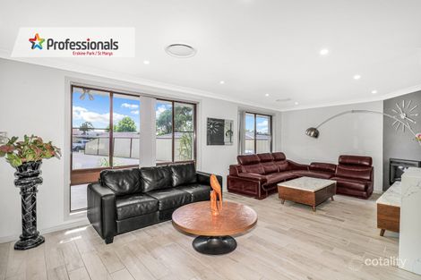 Property photo of 2 Snowy Close St Clair NSW 2759