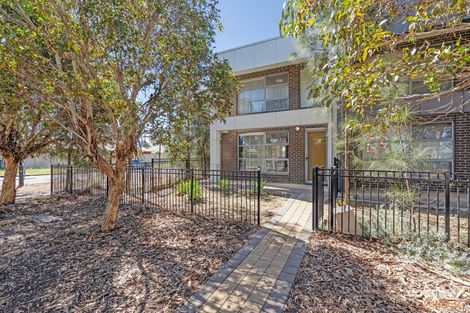 1 Kenmair St, Mansfield Park, SA 5012