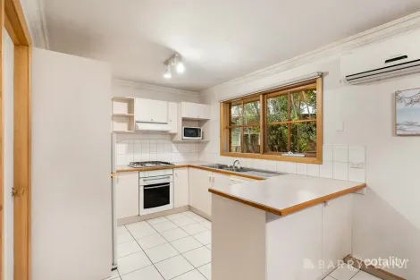 Property photo of 7 Clement Crescent Croydon VIC 3136