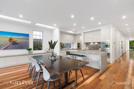 Property photo of 3B Leaburn Avenue Caulfield North VIC 3161