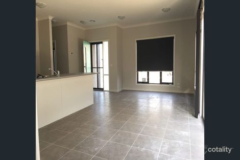 Property photo of 1/3 Everglade Crescent Roxburgh Park VIC 3064