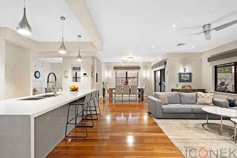 Property photo of 4 Sheales Way Epping VIC 3076