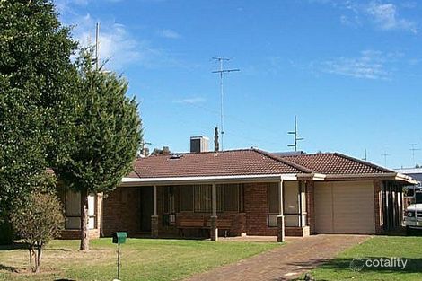 2 Bedingfeld Rd, Greenfields, WA 6210