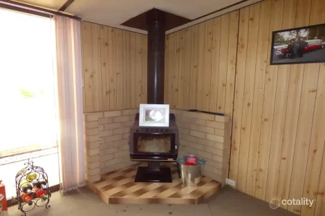 Property photo of 5 Lefroy Street Merredin WA 6415