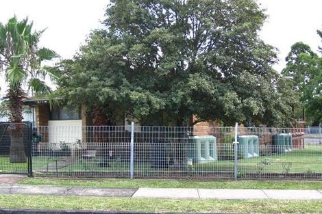 2 Echuca Cres, Koonawarra, NSW 2530