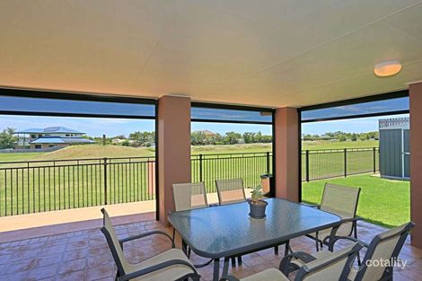 Property photo of 5 Belmonte Drive Coral Cove QLD 4670