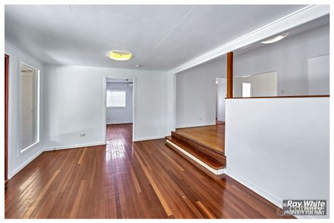 Property photo of 22 Hall Road Gracemere QLD 4702