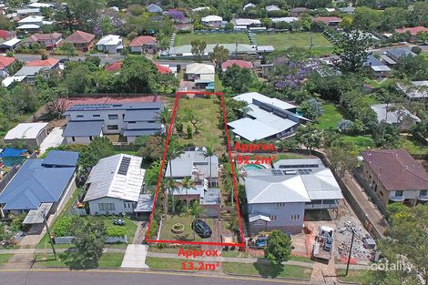 15 Palm Ave, Holland Park West, QLD 4121