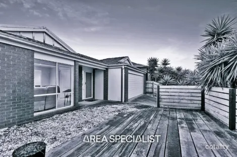 Property photo of 58 Laurel Crescent Carrum Downs VIC 3201