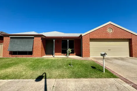 38 Apricot Cct, Cobram, VIC 3644