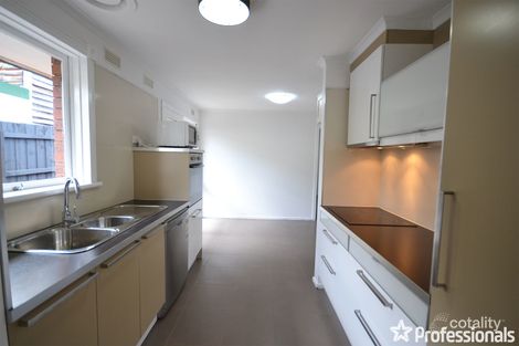 Property photo of 22 Harvest Drive Chirnside Park VIC 3116