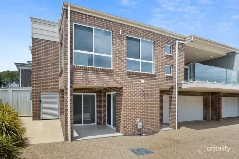 Property photo of 20 Chaplin Place Albion Park NSW 2527
