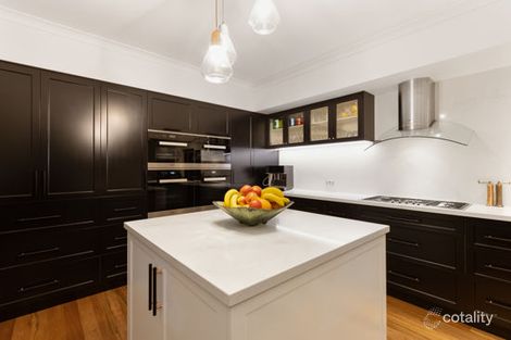 Property photo of 11 Kooralbyn Valley Crescent Jandakot WA 6164